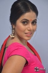 Poorna at Jayammu Nischayammu Raa Movie Song Launch